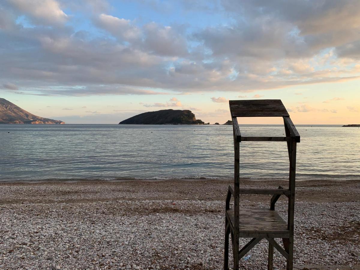 219 * Budva